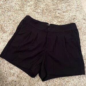 Wide leg studio pique short
